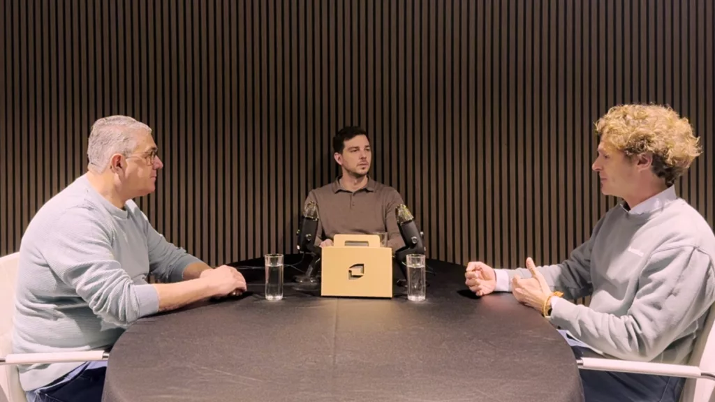 Why industrial packaging is ready for a digital revolution — A conversation between the CEOs of Faes and Sensolus